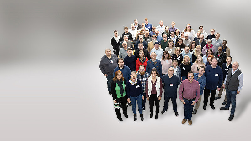 Gruppenfoto Mitarbeiter Pütz Group Dezember 2025